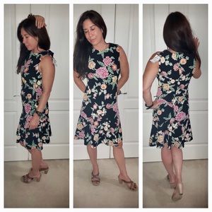 New dress never worn tags still attached